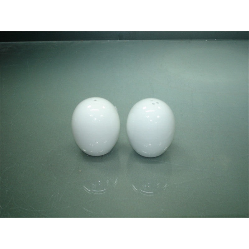 SALT AND PEPPER SHAKERS