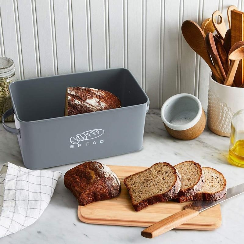Bread Bin With Bamboo Cutting Board