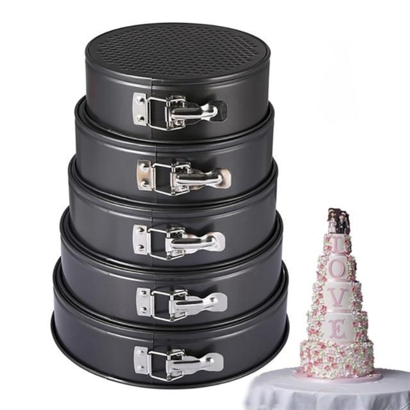 Removable Bottom Cake Mold