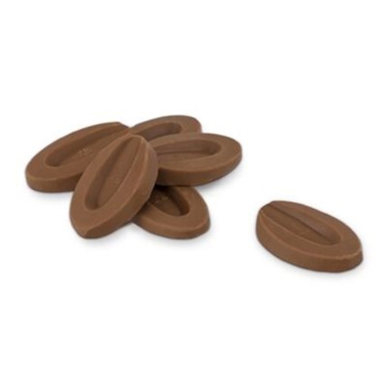 Azelia Hazelnut 35% Cocoa Feves By Valrhona 8 oz.