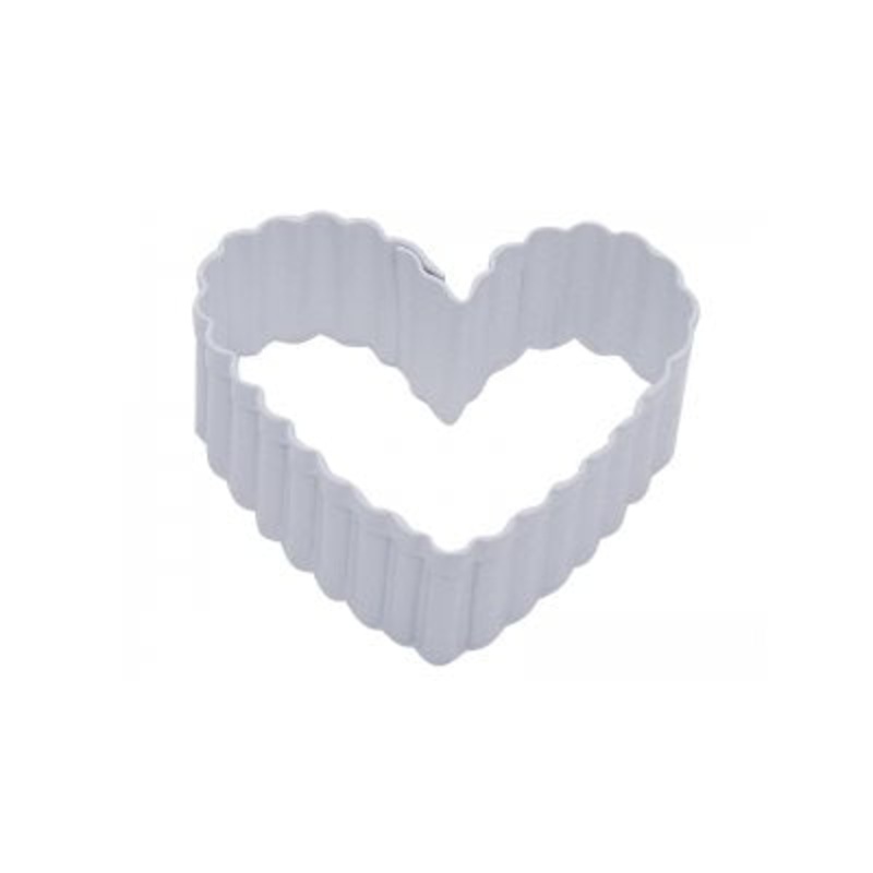 Fluted Heart Cookie Cutter Poly Resin 2 1/2 Inch