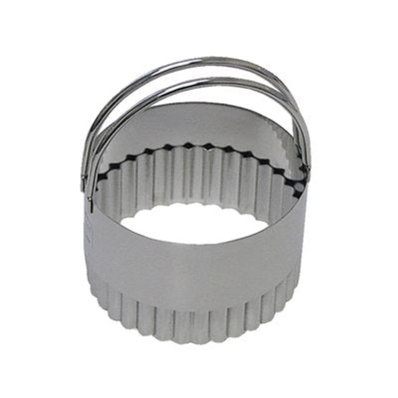Fluted Biscuit Round Cookie Cutter-Stainless Steel  2 3/4 Inch