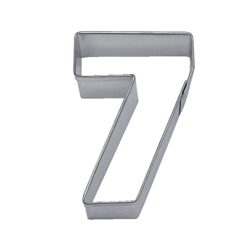 Number 7  Cookie Cutter 3 Inch