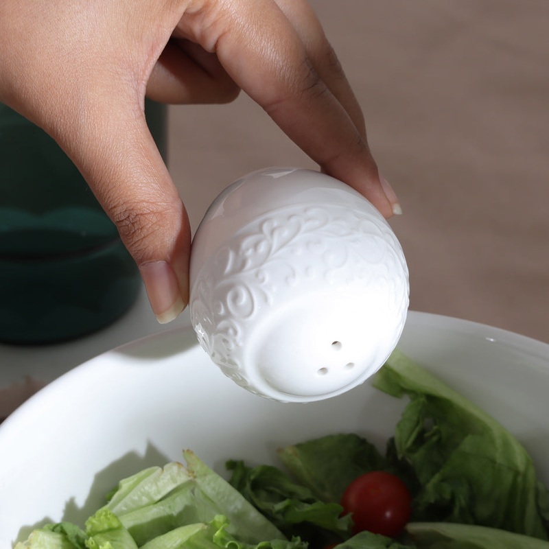 Ivy Salt Shaker - Ivory