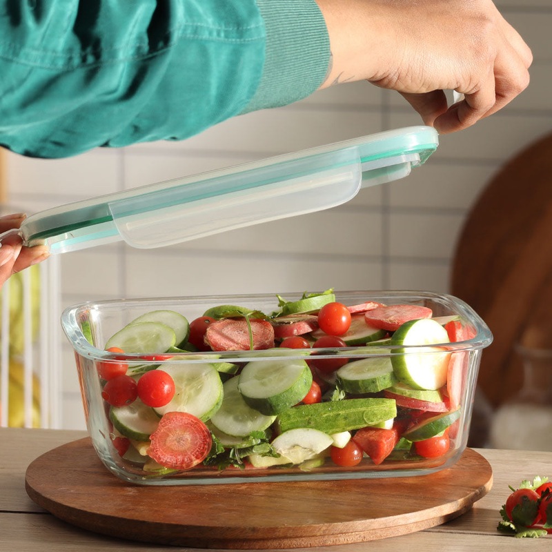Smart Seal Rectangular Glass Container - 1800ml