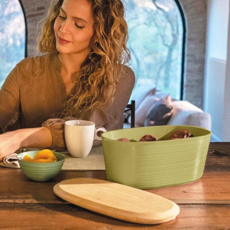 Tierra Bread Box - Light Green
