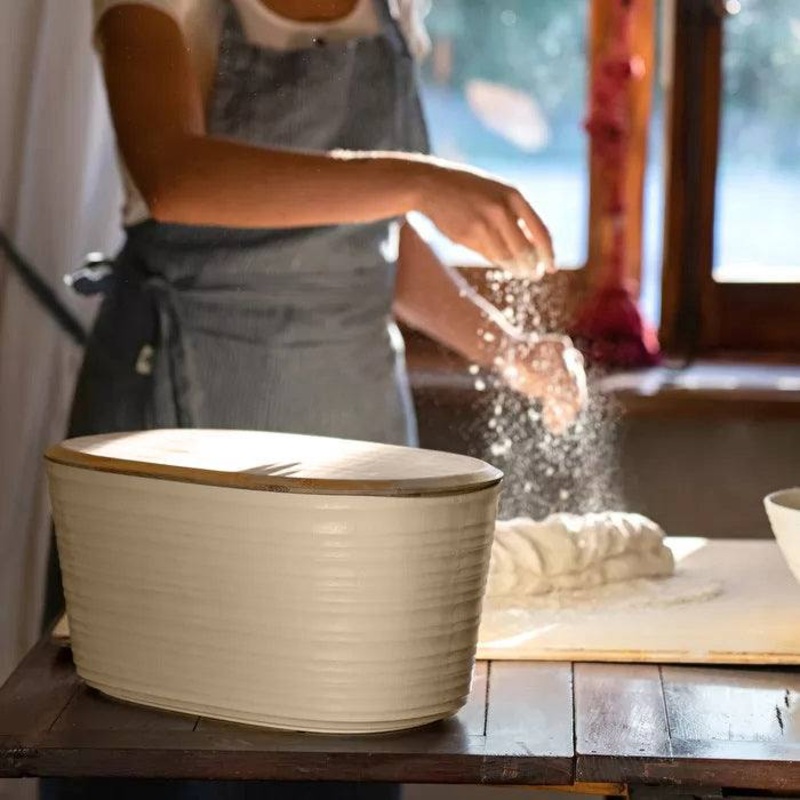 Tierra Bread Box With Board Large - Clay