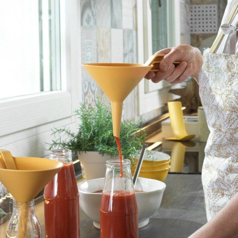 Dolina Funnel - Deep Desert