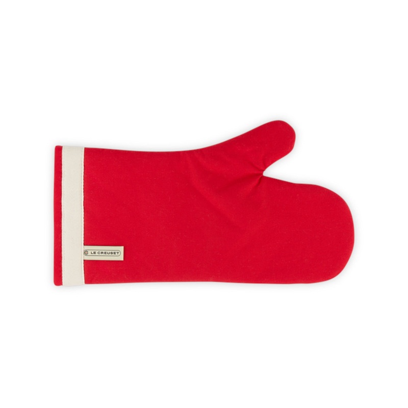Le Creuset Oven Mitt Cerise