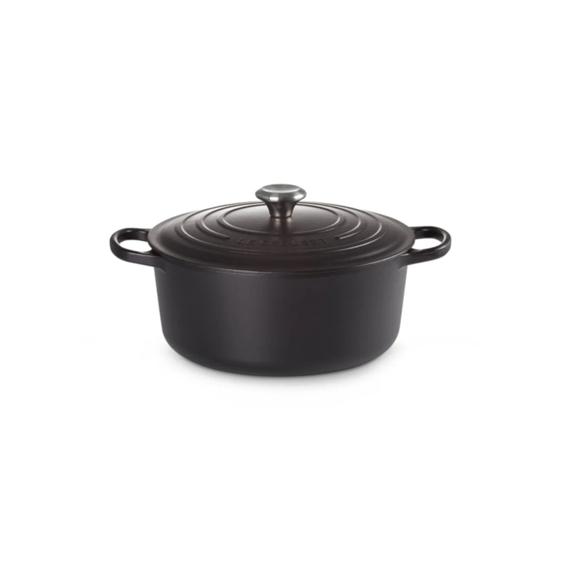Le Creuset Signature French Oven Satin Black 24cm (4.2L)