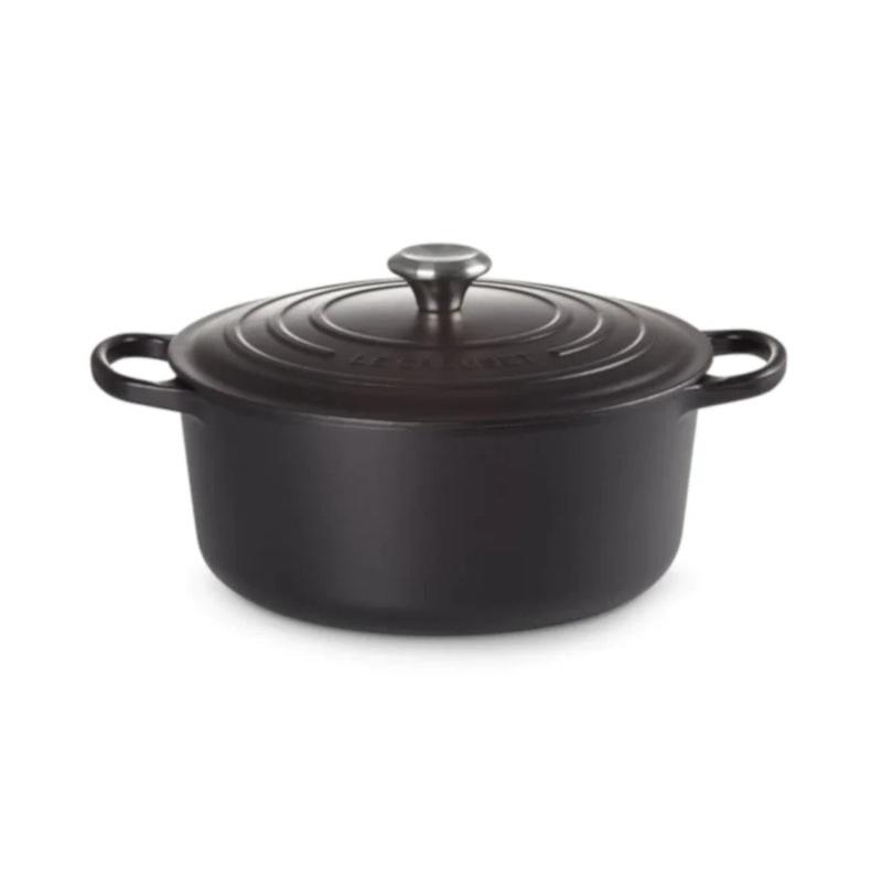 Le Creuset Signature Round French Oven Satin Black 28cm (6.7L)