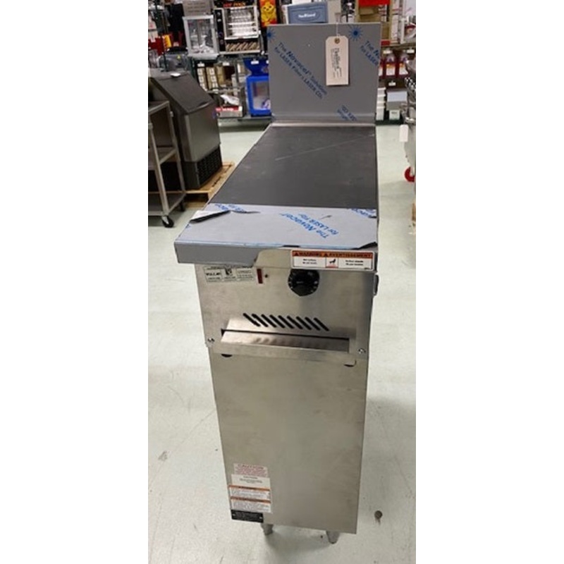 Clearance Vulcan EV12-1HT-208 Endurance Electric Range with Single Hot Top and Enclosed Base 12" - 208V