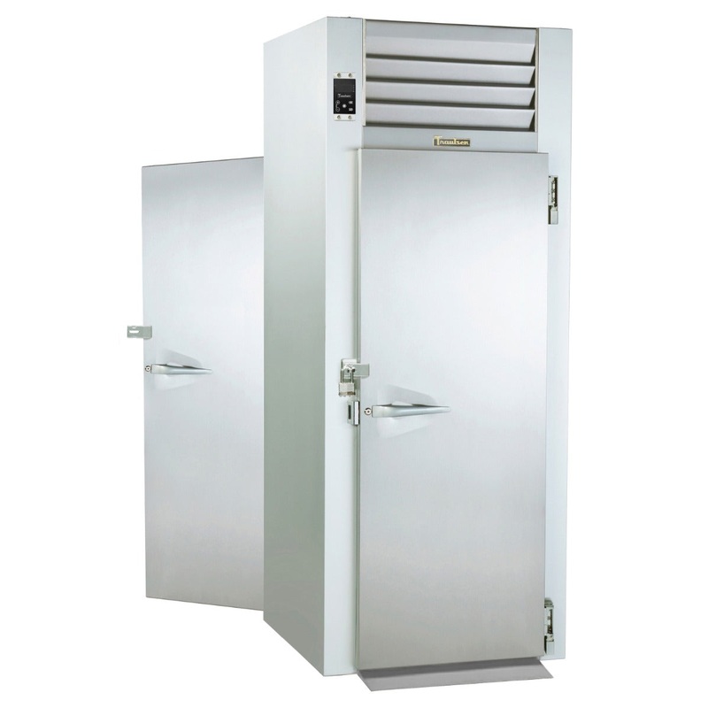 Traulsen RI132LP-COR01 1-Section Right Hinged 1 Solid Door Correctional Roll-Thru Heated Holding Cabinet 38" - Accepts 66"H Racks - 38 cu. ft.  - 208-230/115v
