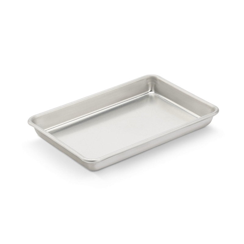Vollrath 5228 Wear-Ever Eighth Size 16 Gauge 6 1/2" x 9 1/2" Curled Rim, No Wire Aluminum Bun / Sheet Pan