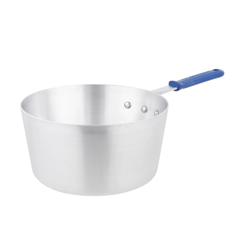 Vollrath 434812 8 1/2 qt Wear-Ever Aluminum Saucepan w/ Solid Silicone Handle - 6ea/Case
