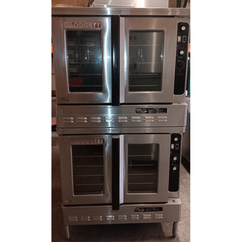 Used Restaurant Equipment - Blodgett DFG-100 DBL Double-Deck Full Size Natural Gas Convection Oven - 110,000 BTU