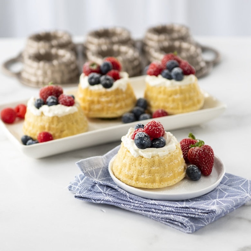 NordicWare Shortcake Baskets Pan