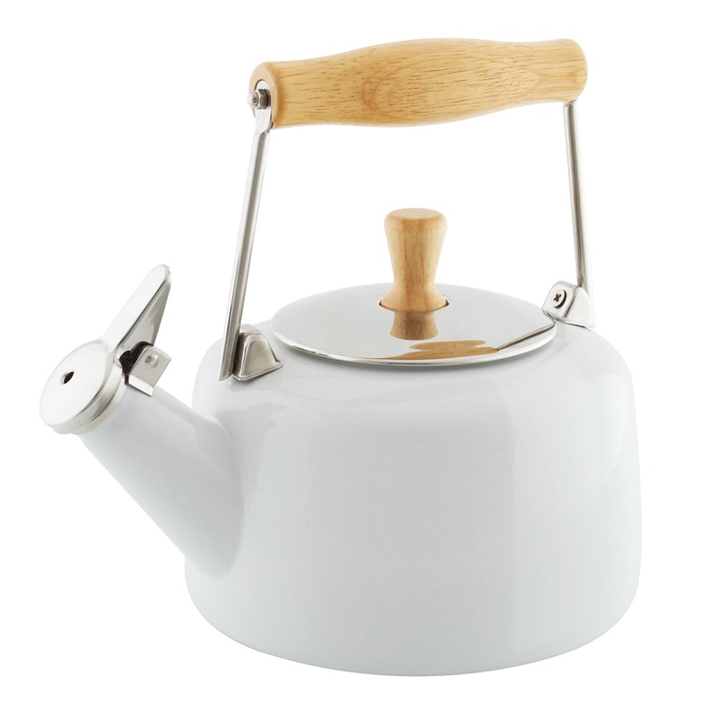 Chantal Sven Tea Kettle in White